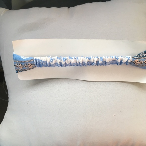 Headband - Picture 4 of 5